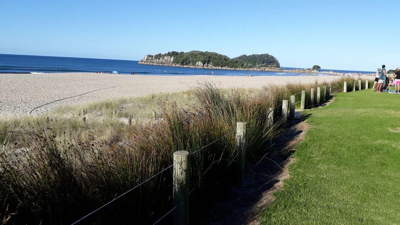 Holiday House Mount Maunganui Eksteriør billede